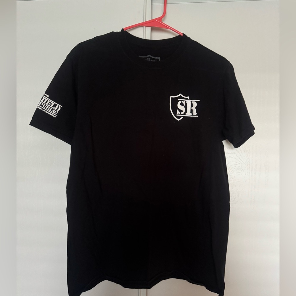 Shield Republic T-Shirt for Men - L